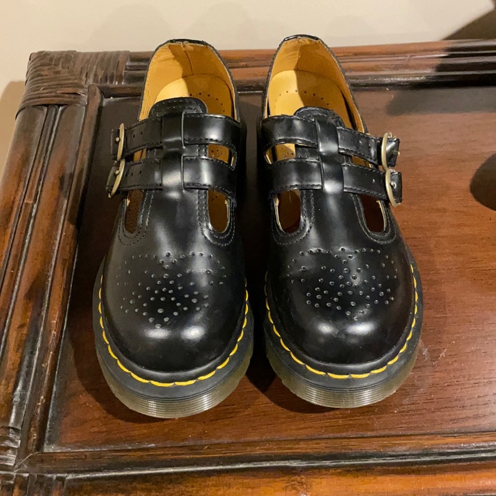 DOC MARTEN 8065 SMOOTH LEATHER MARY JANE SHOES
